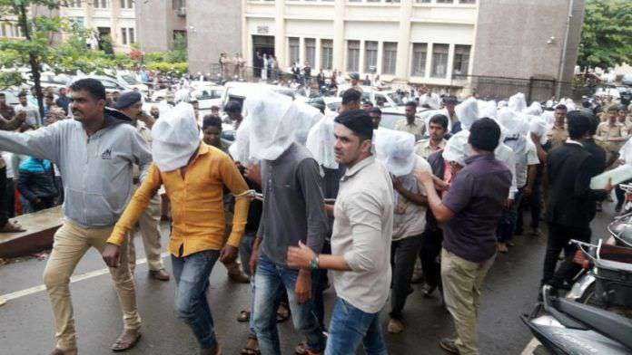 maratha kranti morcha 2500 protesters arrested