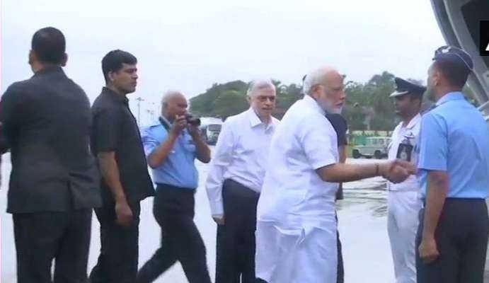पुरस्थितीची पाहणी करण्यासाठी पंतप्रधान नरेंद्र मोदी केरळमध्ये दाखल | Narendra modi in kerala