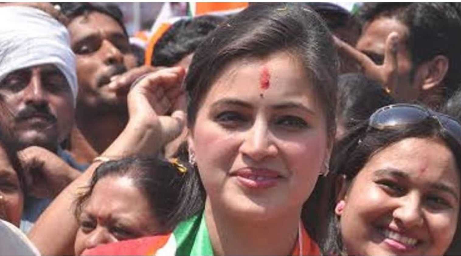 नवनीत राणा कौर |Amravati MP Navneet Rana Kaur on the way to BJP?