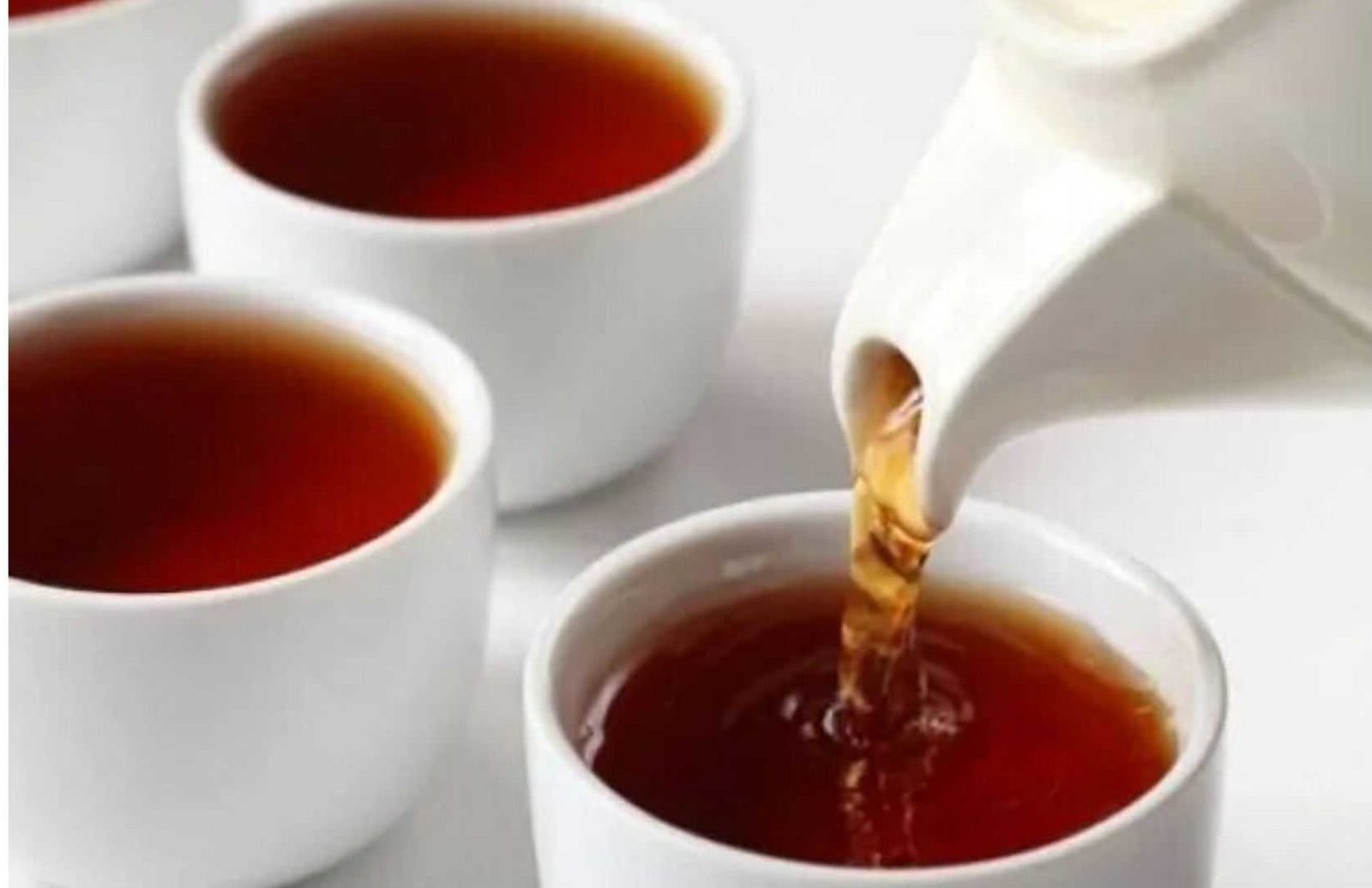 ‘ब्लॅक टी’ | Drink the 'black tea' and get the heart-related problems away