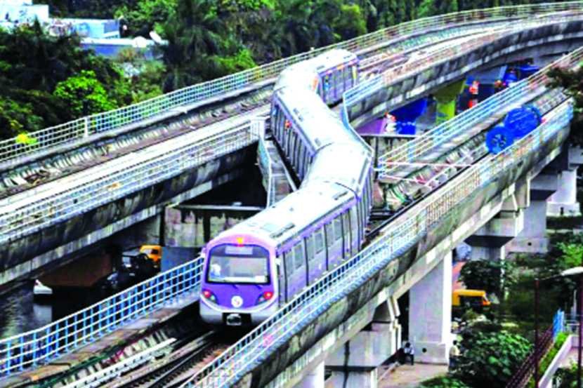 दोन मेट्रो | Canadian company interested in investing in two metro projects